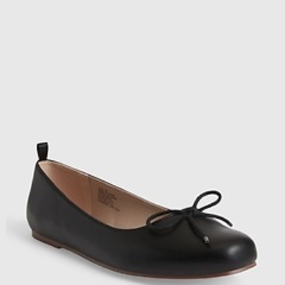 GAP Classic True Black Ballet Flats Size 7